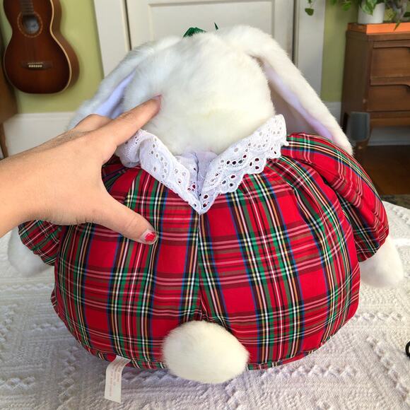 VTG L’Art de Chine Plaid Christmas Bunny Plush Holiday Decor Lg 20" Cottagecore - Picture 4 of 10